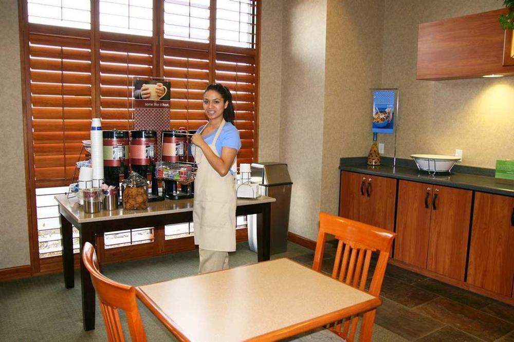 Hampton Inn Tooele Restoran gambar
